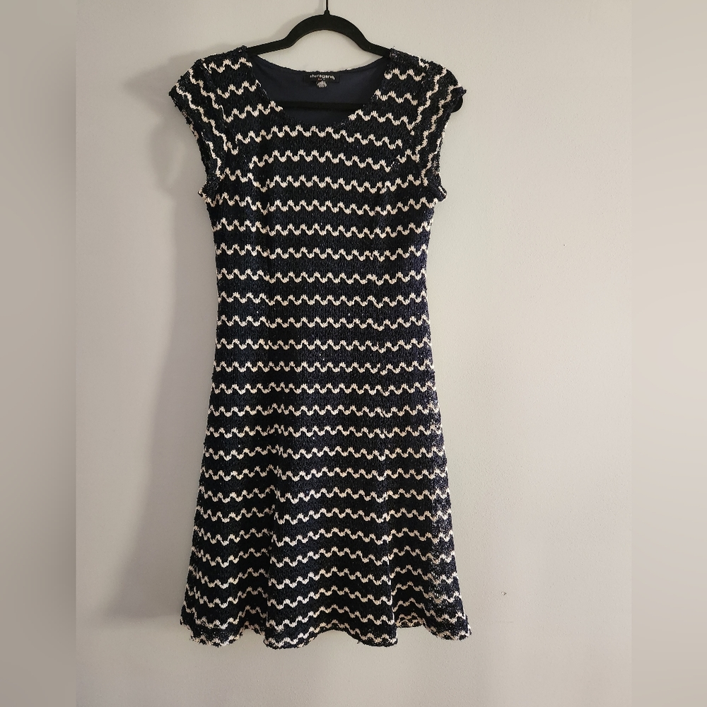 EUC Sharagano Navy and White Dress with Crochet Look.  Size 4.